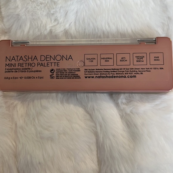 Natasha Denona Mini Eyeshadow Pallet - Picture 3 of 3